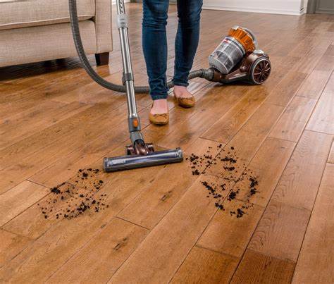 Vacuums & Floor Cleaning