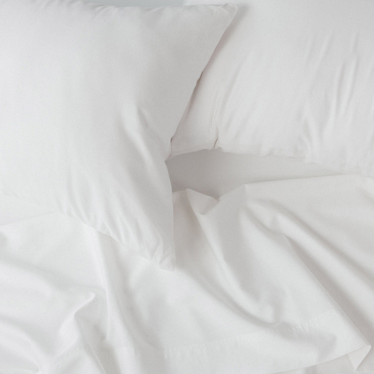 MOLECULE Breathable Sateen Sheet Set