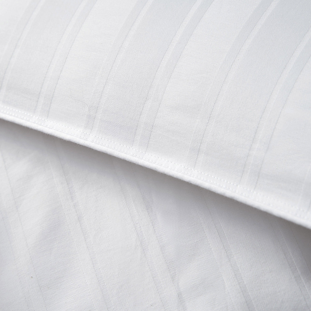 Hotel Grand White Down Comforter