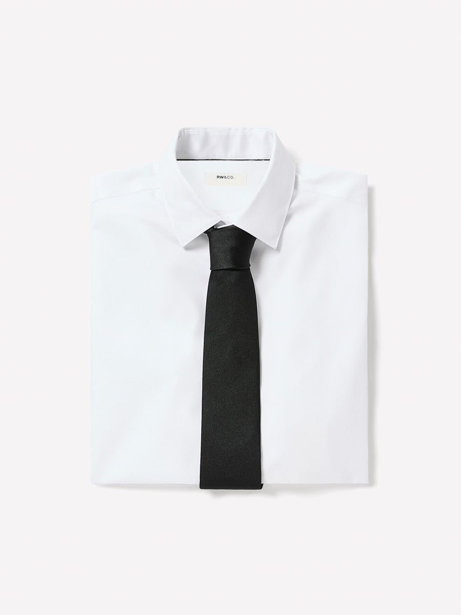 Regular Fit Solid Supima (R) Twill Dress Shirt