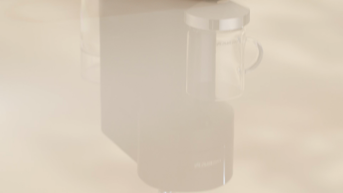 Nespresso Vertuo Next Deluxe with Aeroccino 3 and 32 Capsules