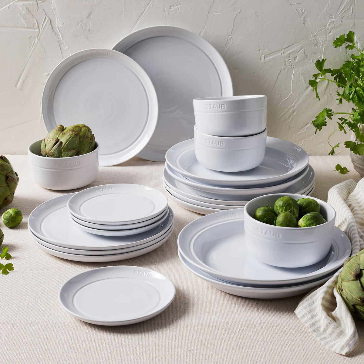 Staub Dinnerware 20-piece Set, Service for 4