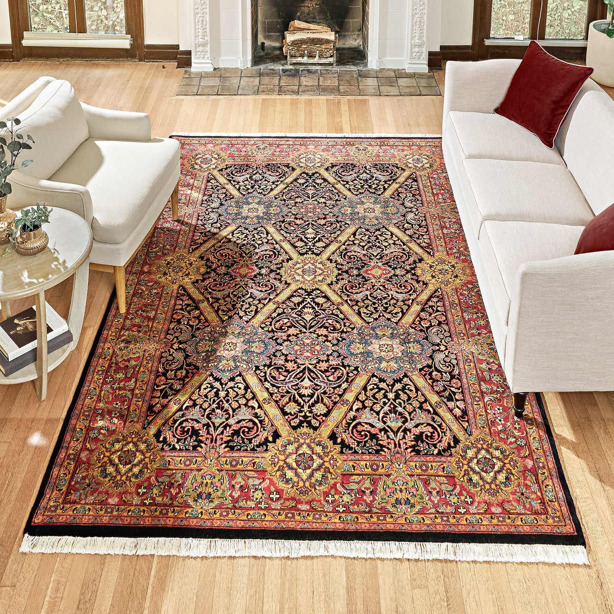 Montacute Hand Knotted Rug Collection, Clarion Black
