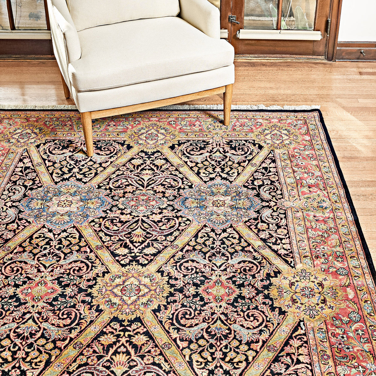 Montacute Hand Knotted Rug Collection, Clarion Black