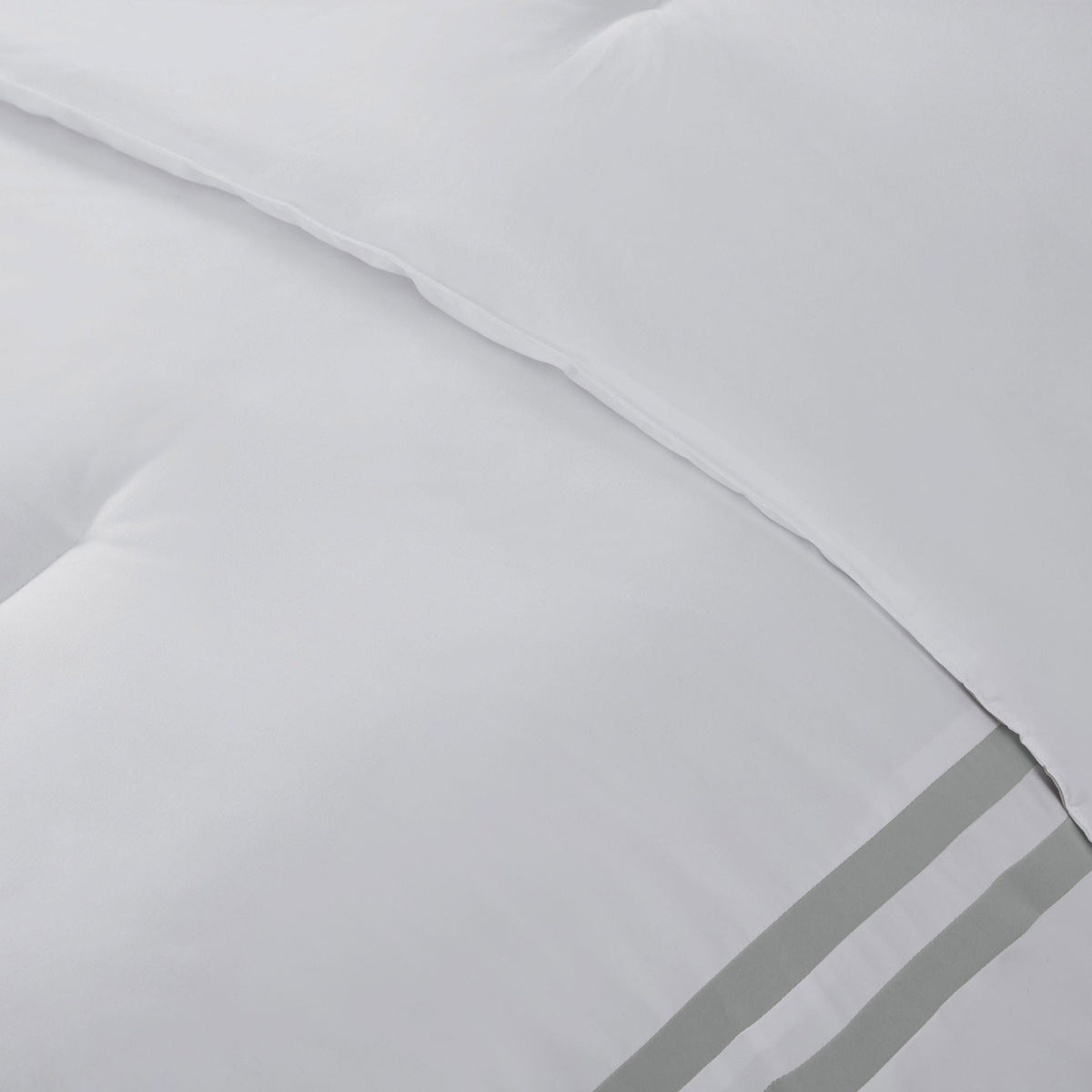 West Park Hotel Border 4-piece Comforter Set
