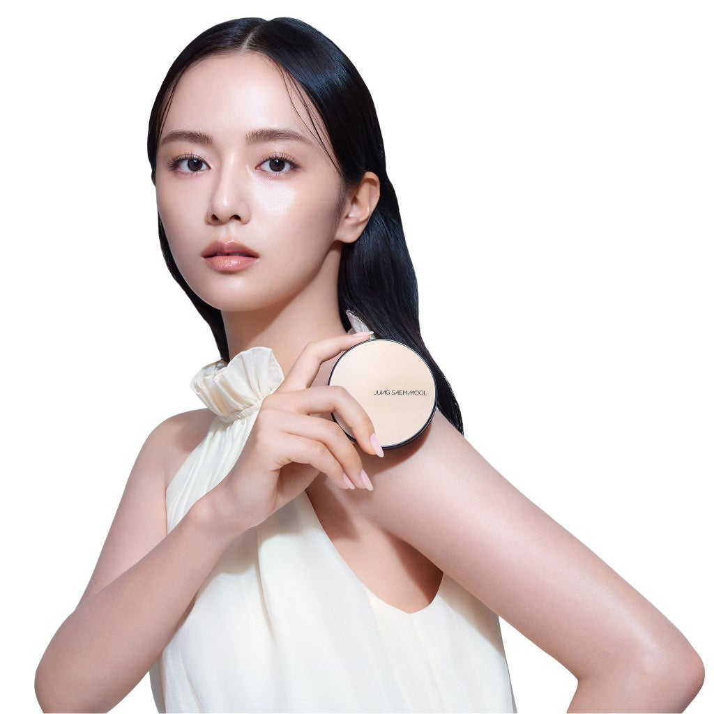 JUNGSAEMMOOL Essential Nuder Cushion Bundle - product image