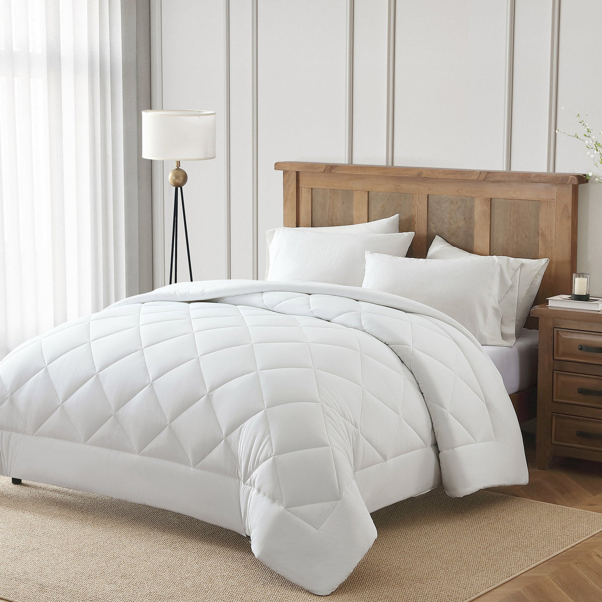 Sutton Place Cooling Comforter