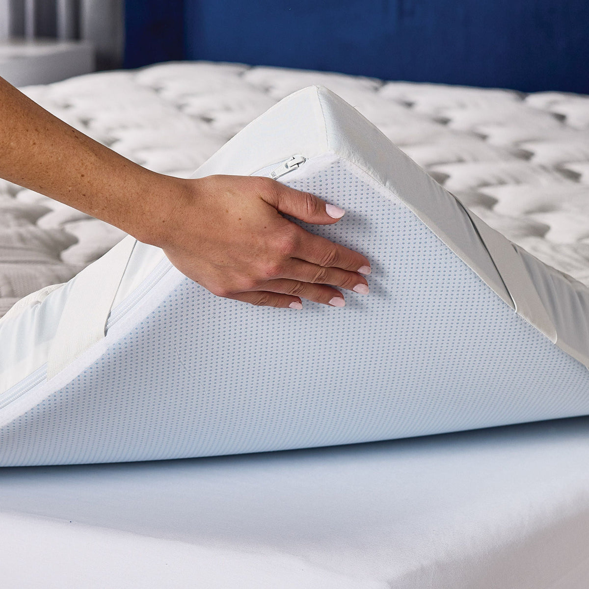 Novaform ComfortGrande Plus Advanced Gel Memory Foam Mattress Topper