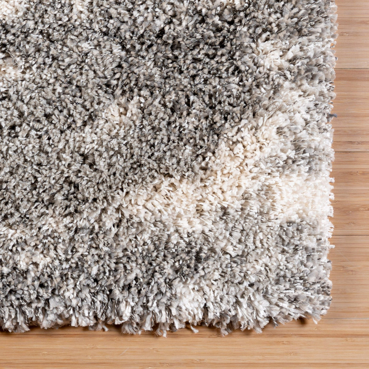 Thomasville Marketplace Luxury Shag Rug Collection, Adria, 5'3" x 7'5"
