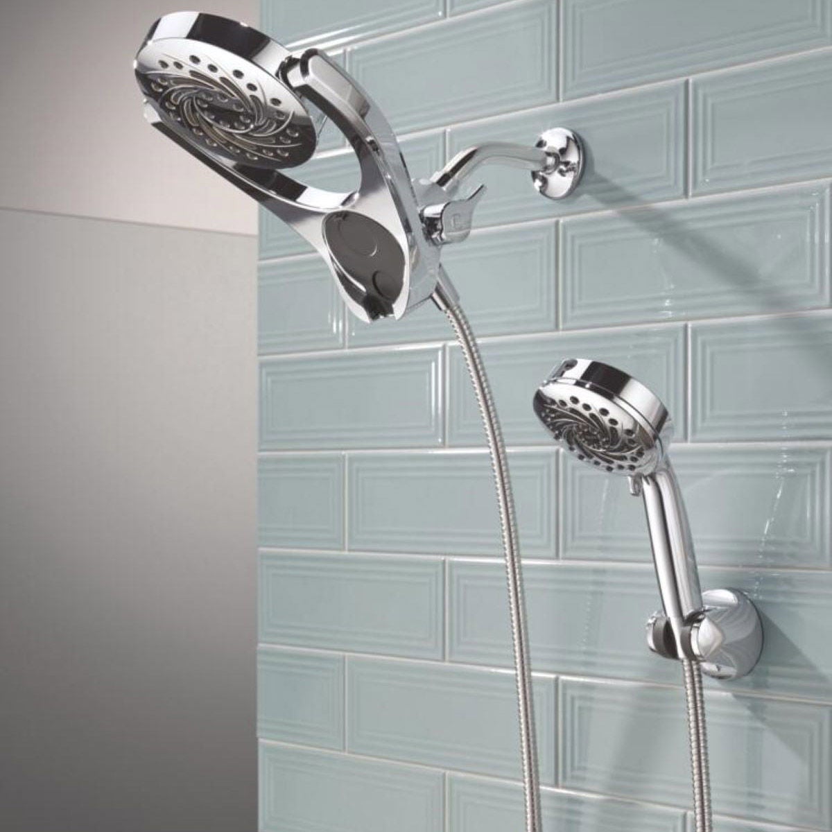 Delta 5-Setting HydroRain with ProClean Hand Shower
