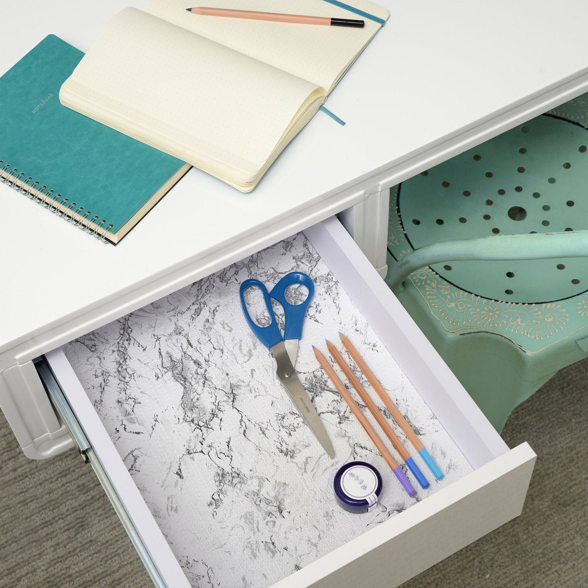 Con-Tact Grip Prints Shelf Liner, 2-pack