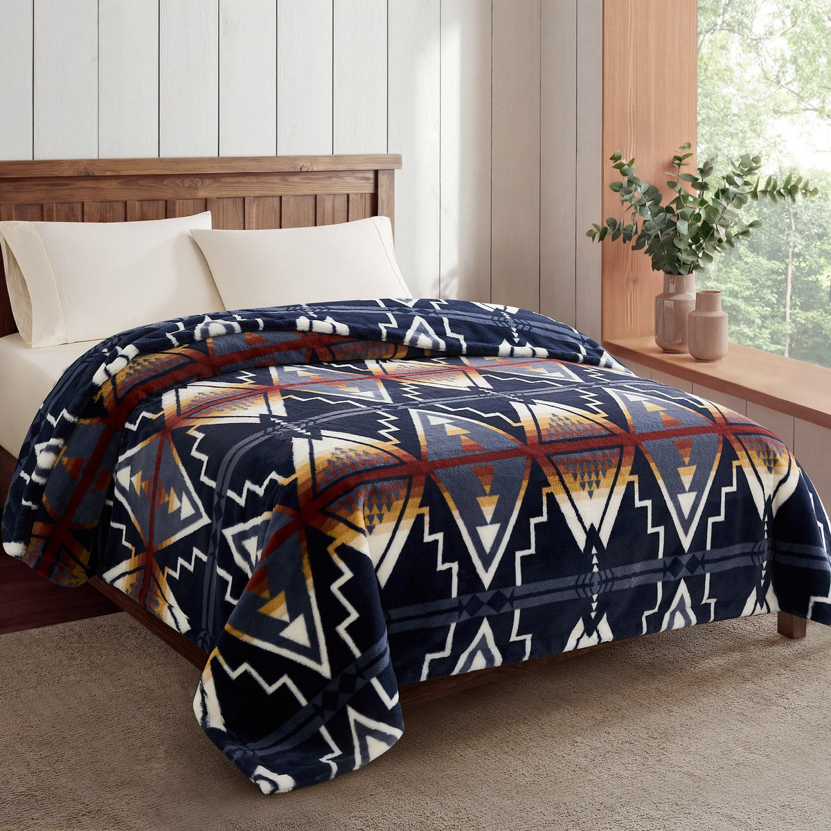 Pendleton Faux Fur Luxe Blanket