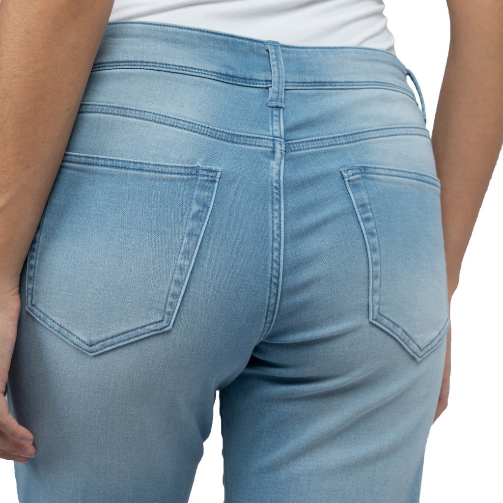 Jach's Girlfriend Women's Knit Denim Jean - image 7