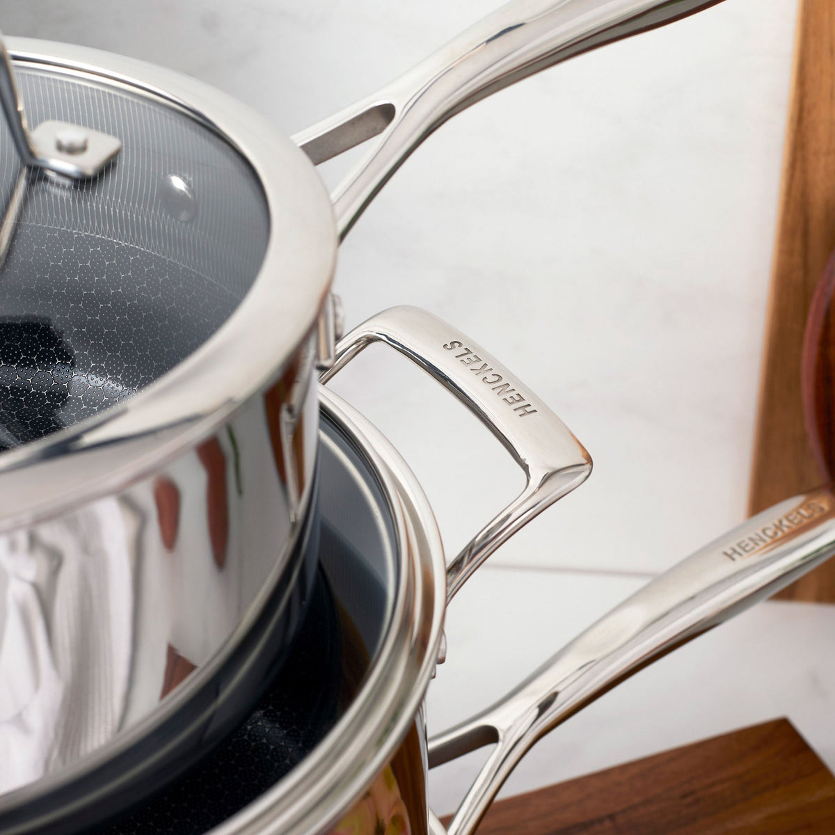 Henckels Paradigm Ceramic 11-piece Cookware Set