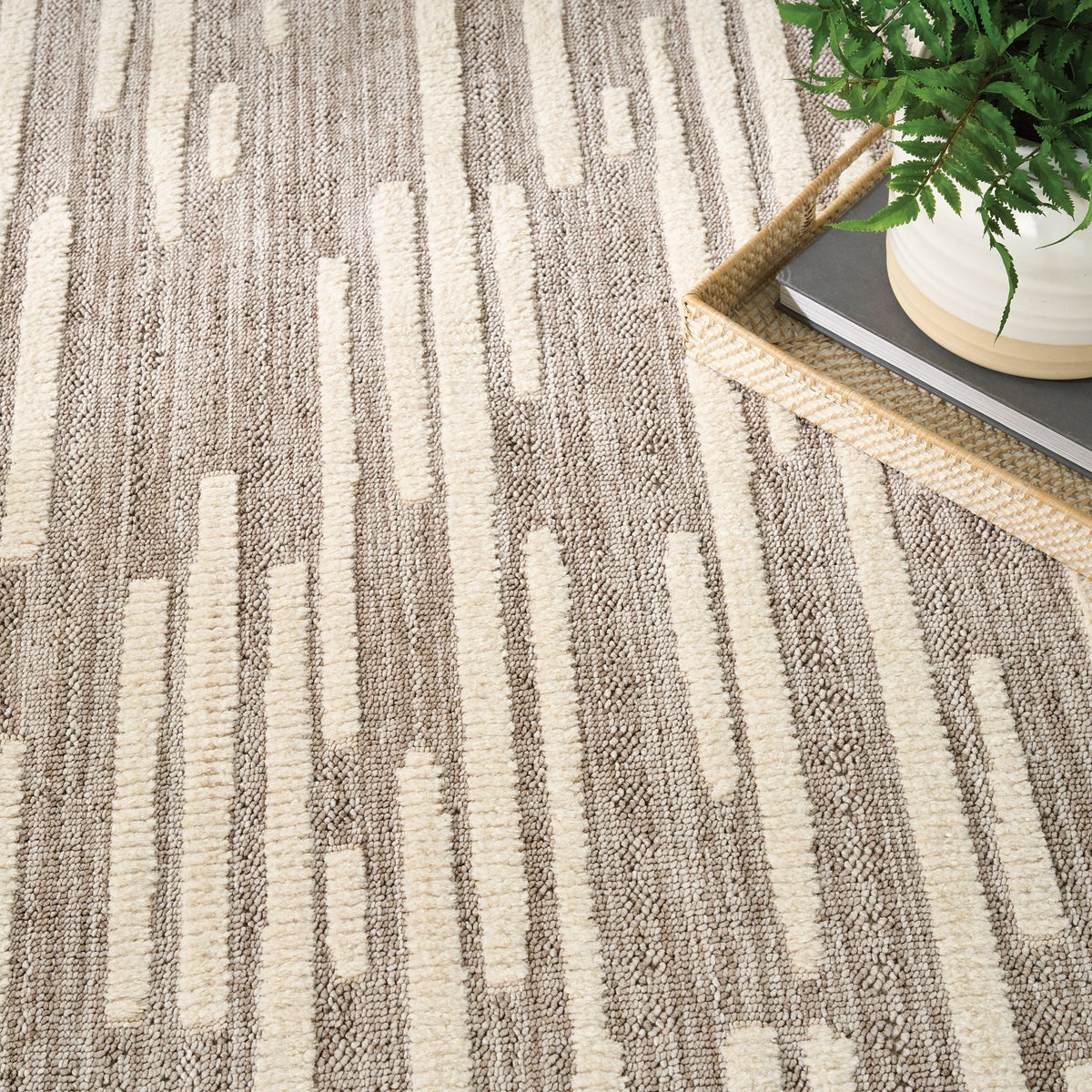 Nourison Indiana Area Rug, Evansville, 6'6" x 9'6"