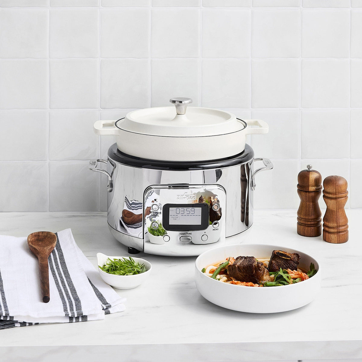 All-Clad 6-in-1 Digital Slow Cooker with Cast Iron Pot, 5 Quart
