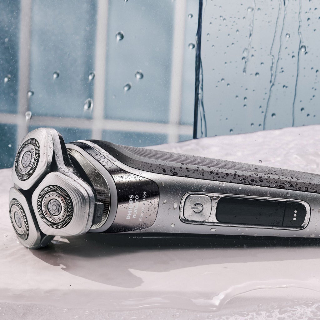 Philips Norelco i9000 Prestige Electric Wet and Dry Shaver Powered by AI - product image