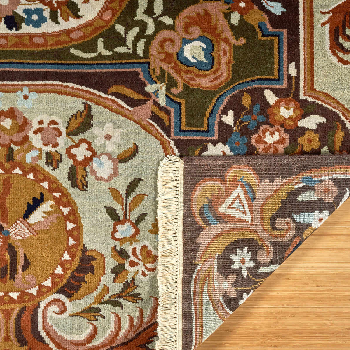 Chatsworth Hand Knotted Rug Collection, Beckley Park Ivory