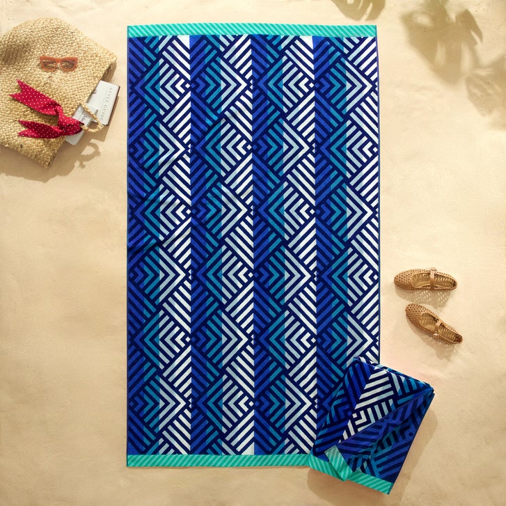 [color:ombre geo] Reversible Jacquard Beach Towel, 2-pack - Ombre Geo - image 1