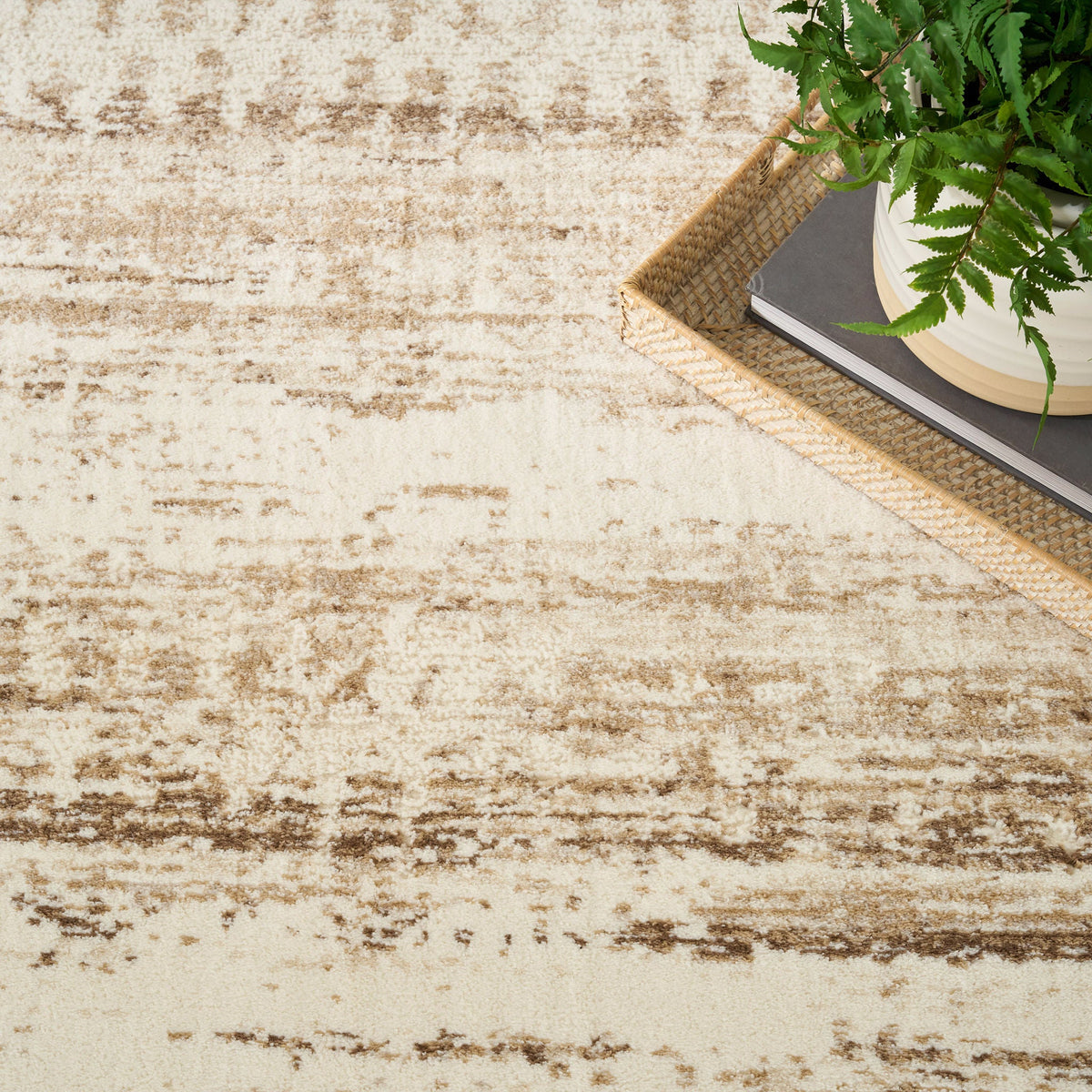 Nourison Briar Area Rug, Holly, 5'3” x 7'3”