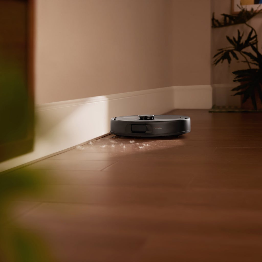 Roborock QX Revo PLUS Robot Vacuum and Mop with Multifunctional Dock 3.0
