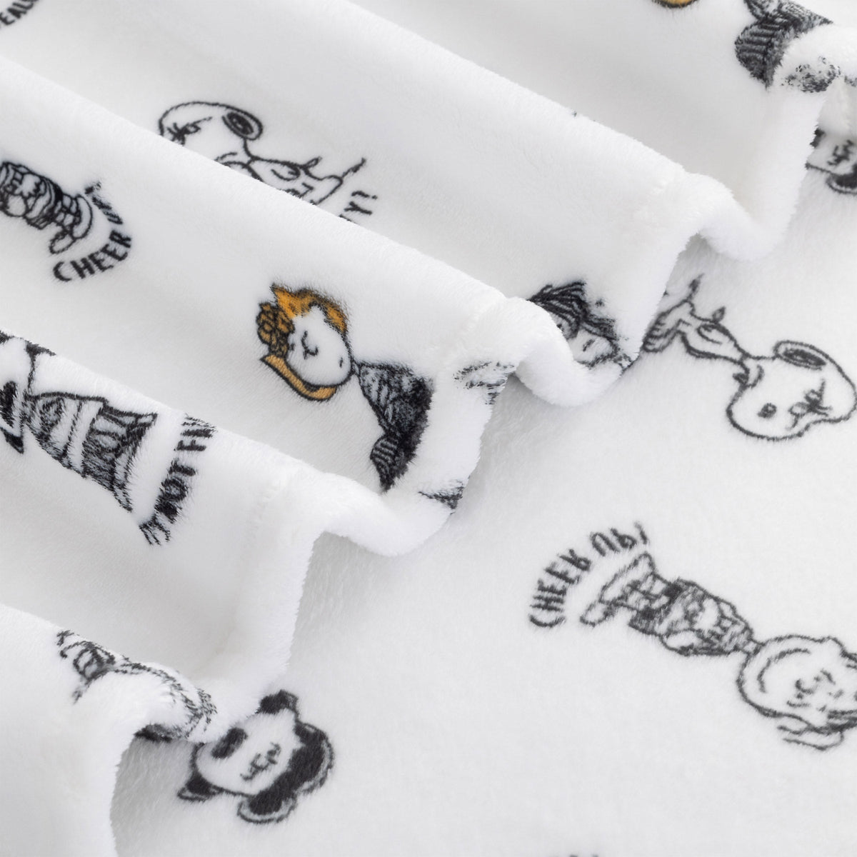 Peanuts Printed VelvetLoft Throw, 2-pack