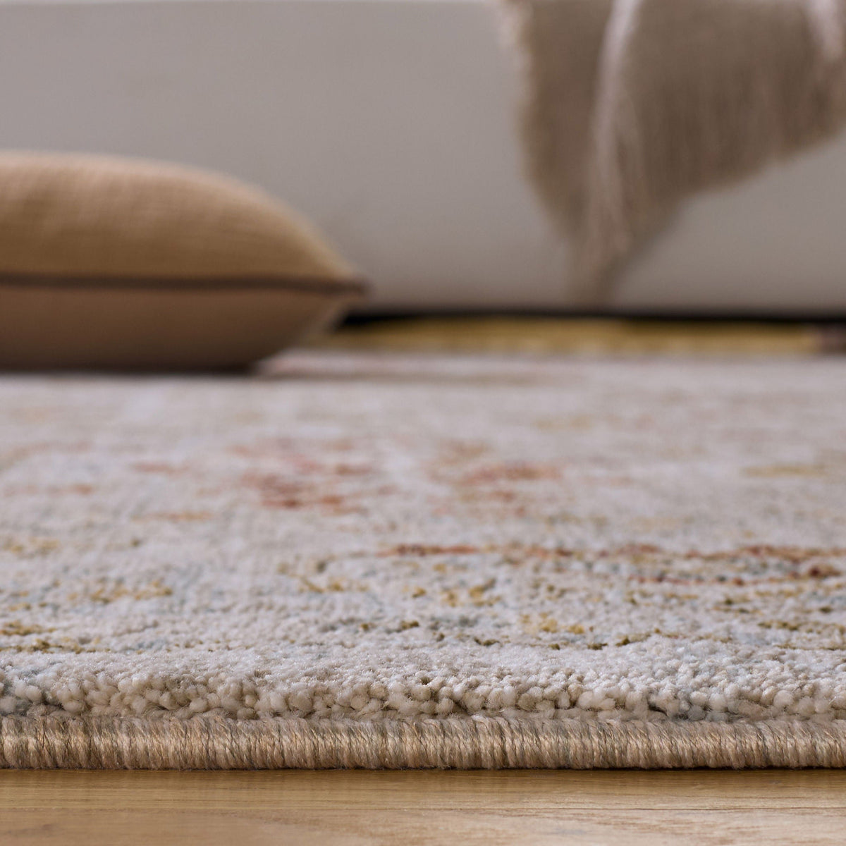 Safavieh Hamilton Area Rug, Gray Gold, 5'3” x 7'6”