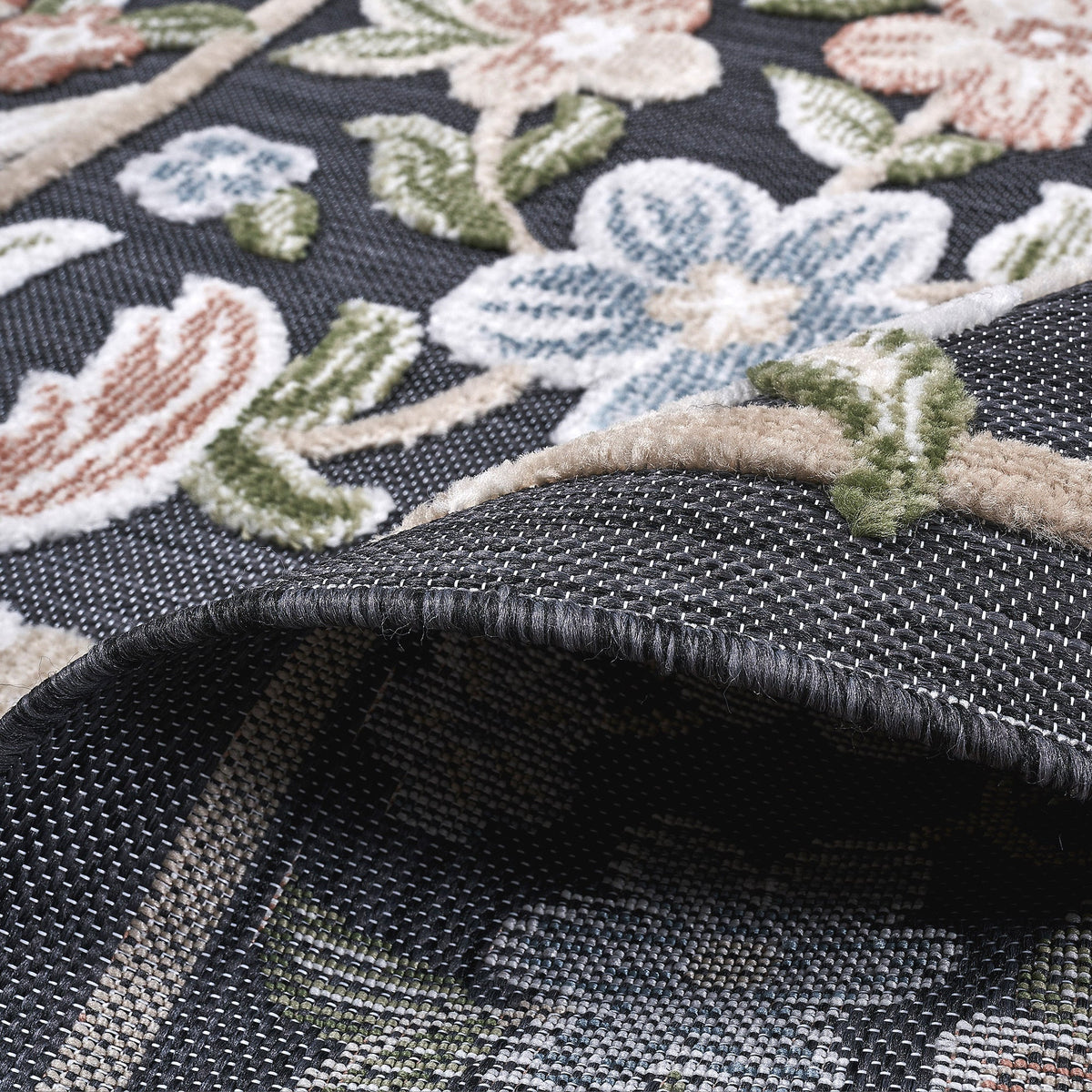 Laguna Indoor/Outdoor Area Rug, Beta Black, 7'10" x 10'
