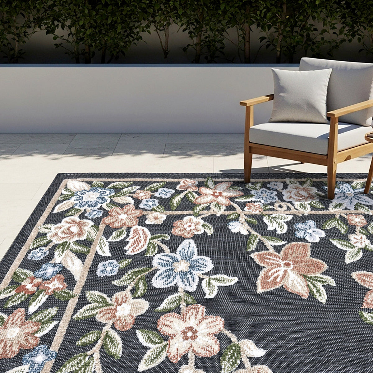Laguna Indoor/Outdoor Area Rug, Beta Black, 8'8" x 13'