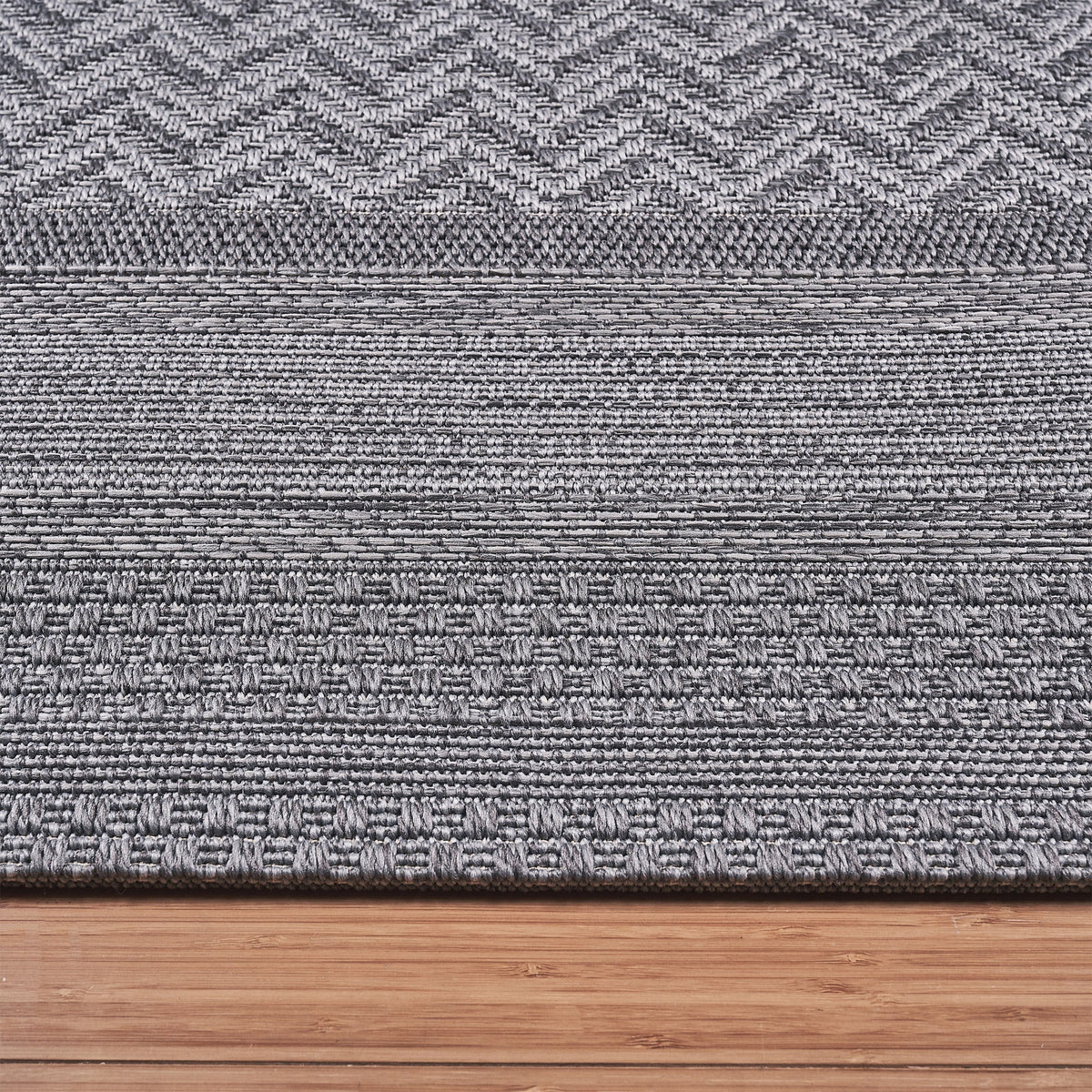 Laguna Indoor/Outdoor Area Rug, Daria Silver Iron, 8'8” x 13'