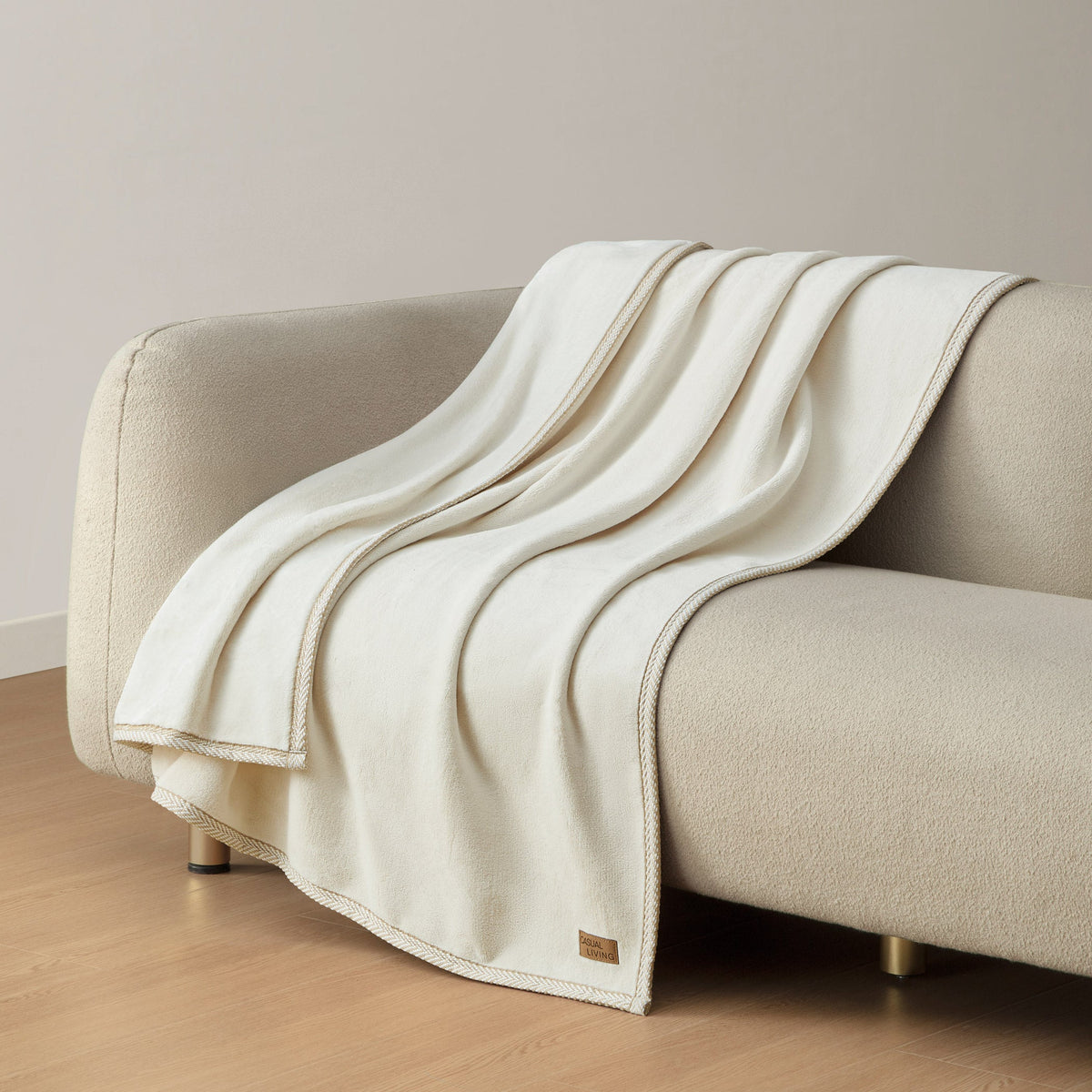 Casual Living Claudia Luxe Plush Throw