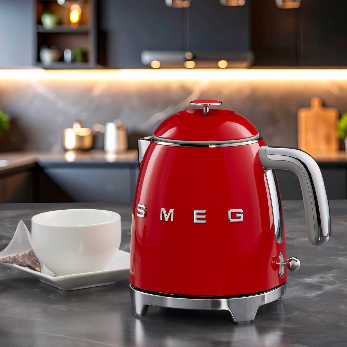 SMEG 50’s Style Mini Electric Kettle