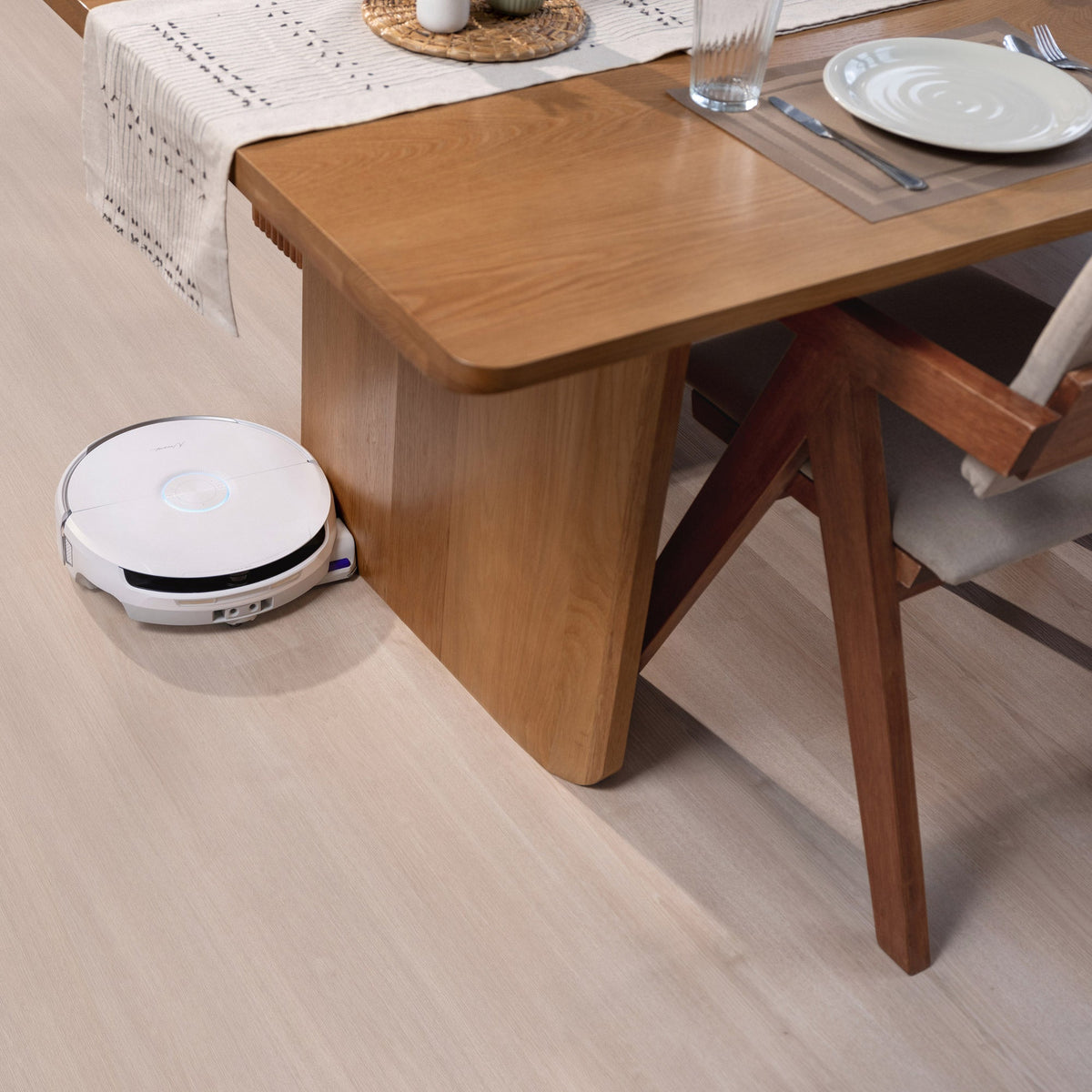 Narwal Flow Robot Vacuum and Mop with 22,000 Pa HyperSuction