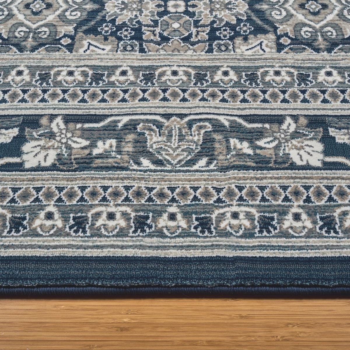 Thomasville Timeless Classic Rug Collection, Sachi Blue