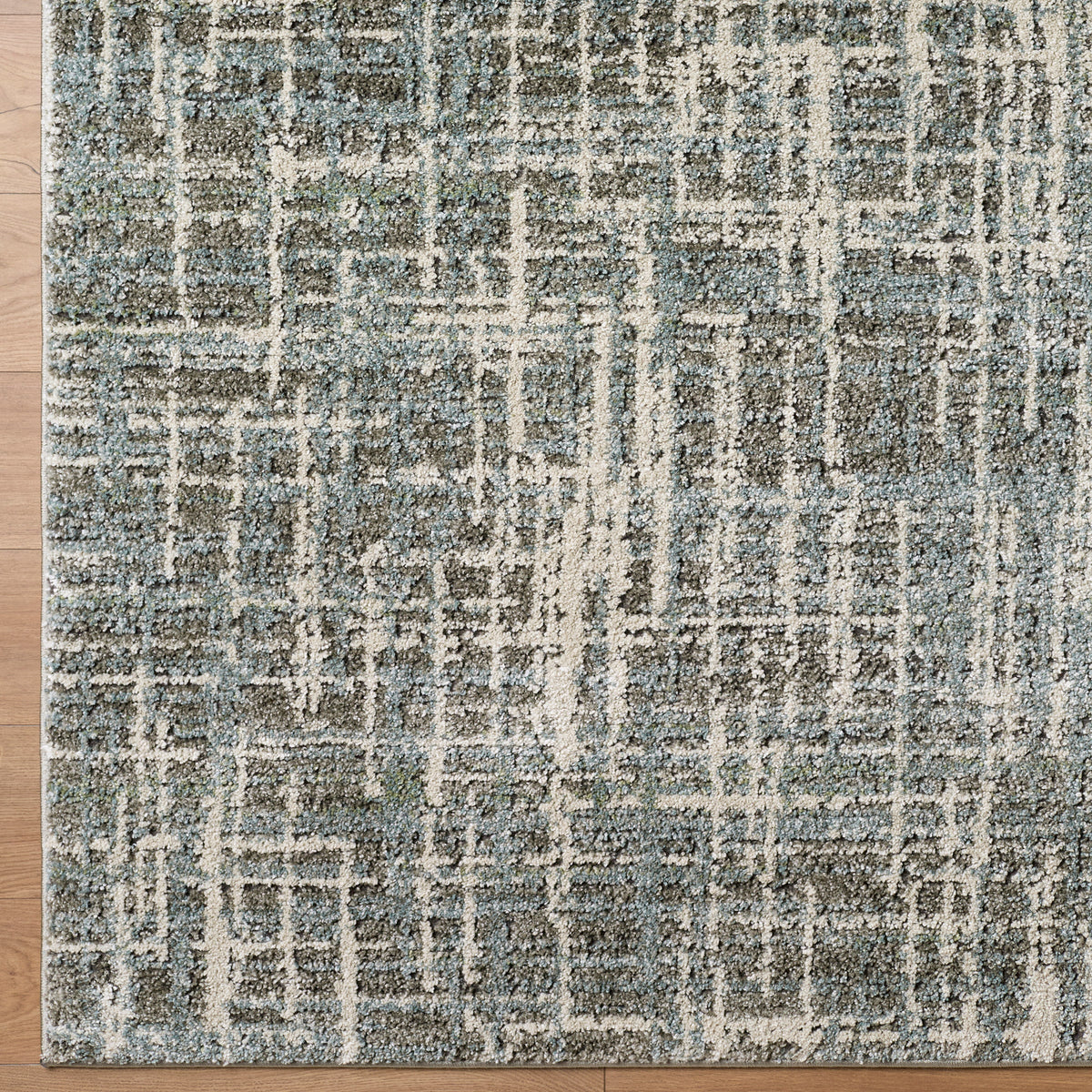 Surya Quesada Area Rug, Mist Blue, 6’7” x 9’6”
