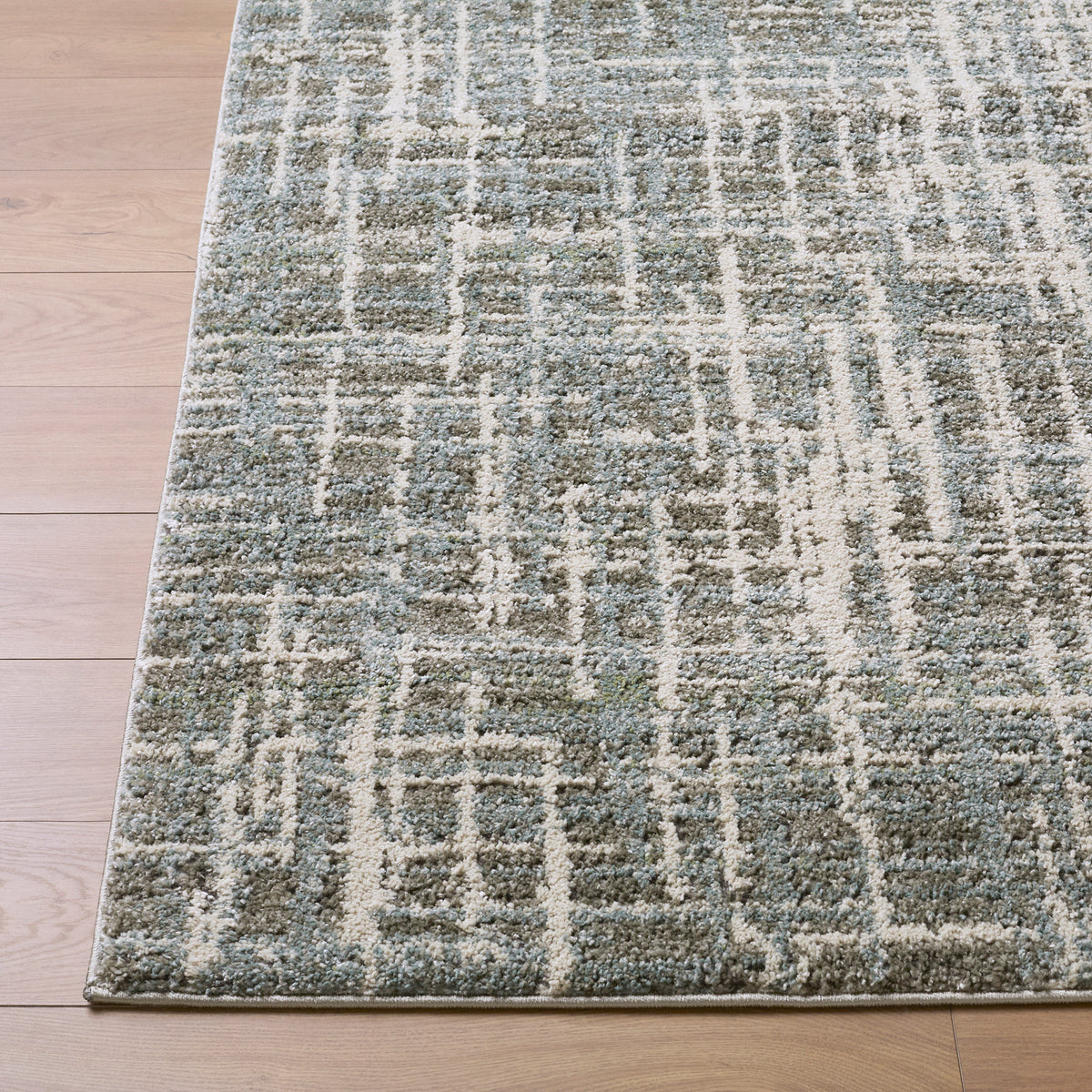 Surya Quesada Area Rug, Mist Blue, 7’10” x 10’