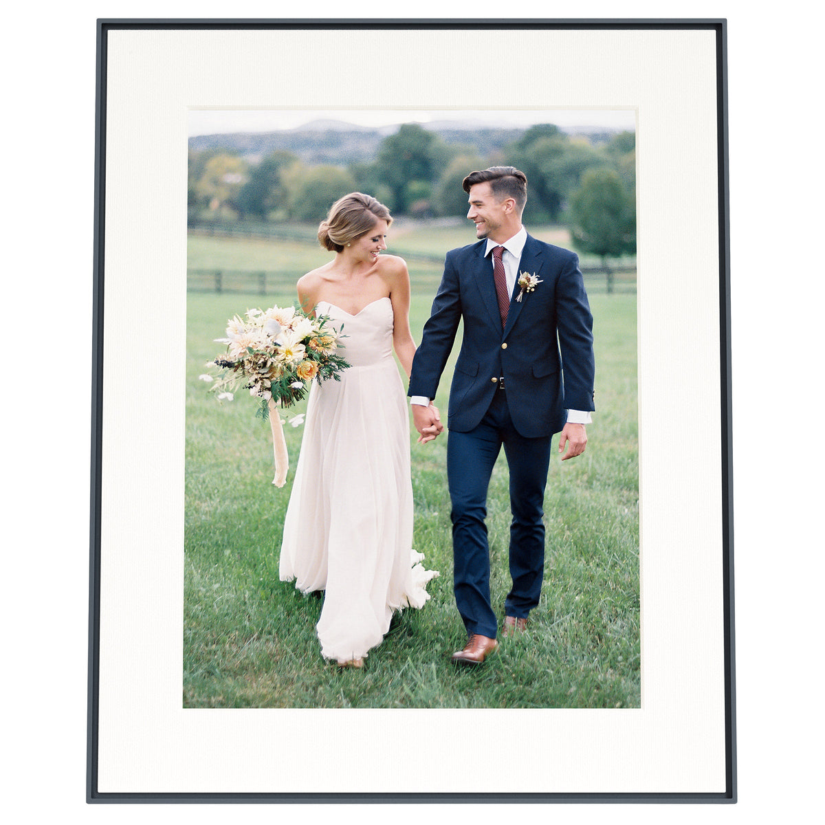 Summit Gravel By Aura Wi-Fi Digital Photo Frame