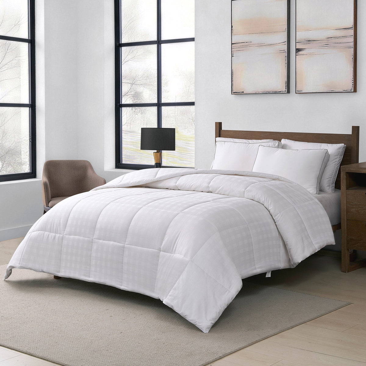 Hotel Grand Wool Filled Comforter