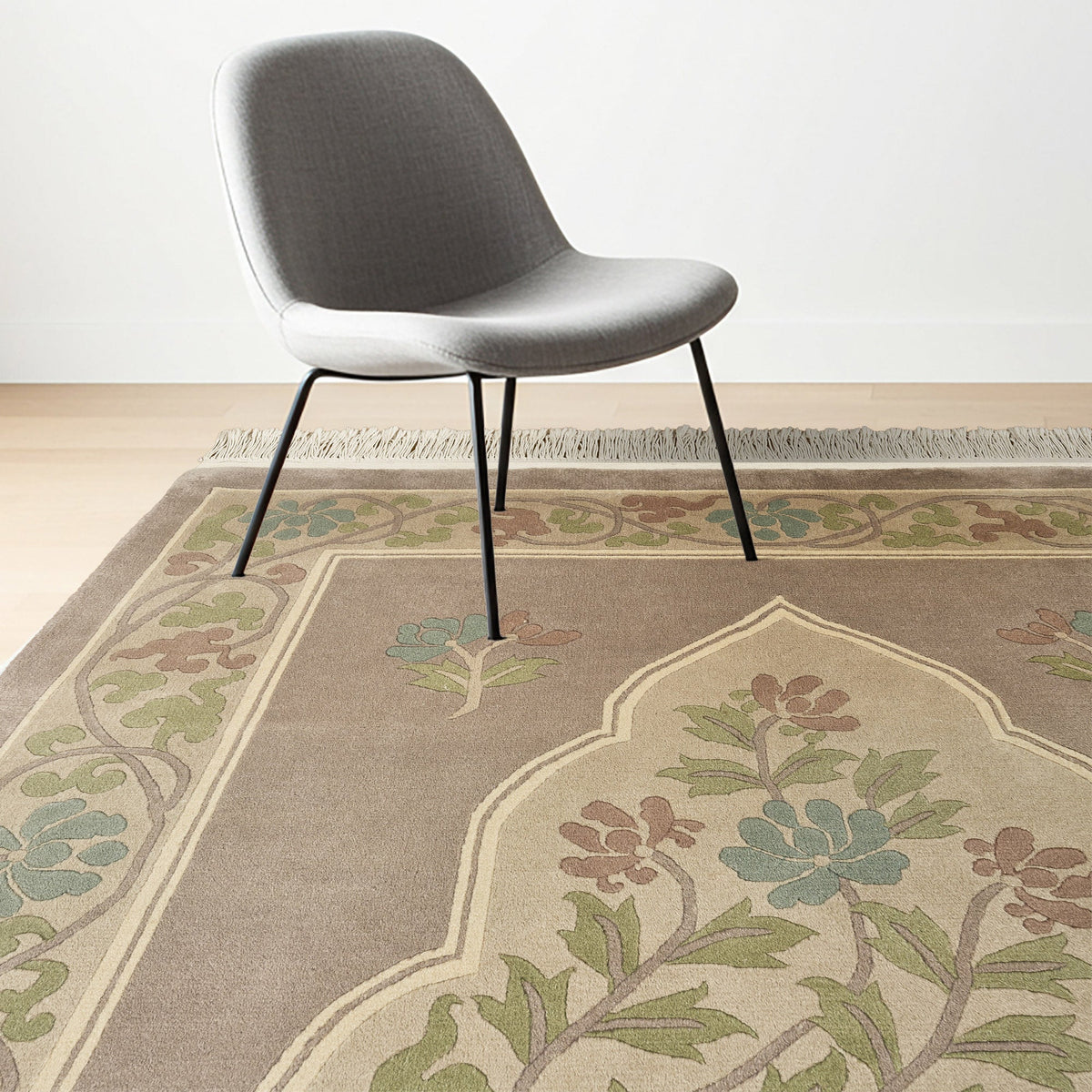 Pagoda Hand Knotted Rug Collection, Horgen Taupe
