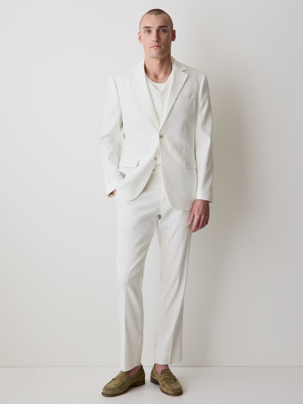 Tailored-Fit Linen Suit Blazer