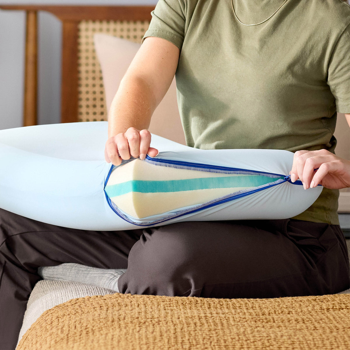 Sealy Posturepedic Core Support Memory Foam Pillow