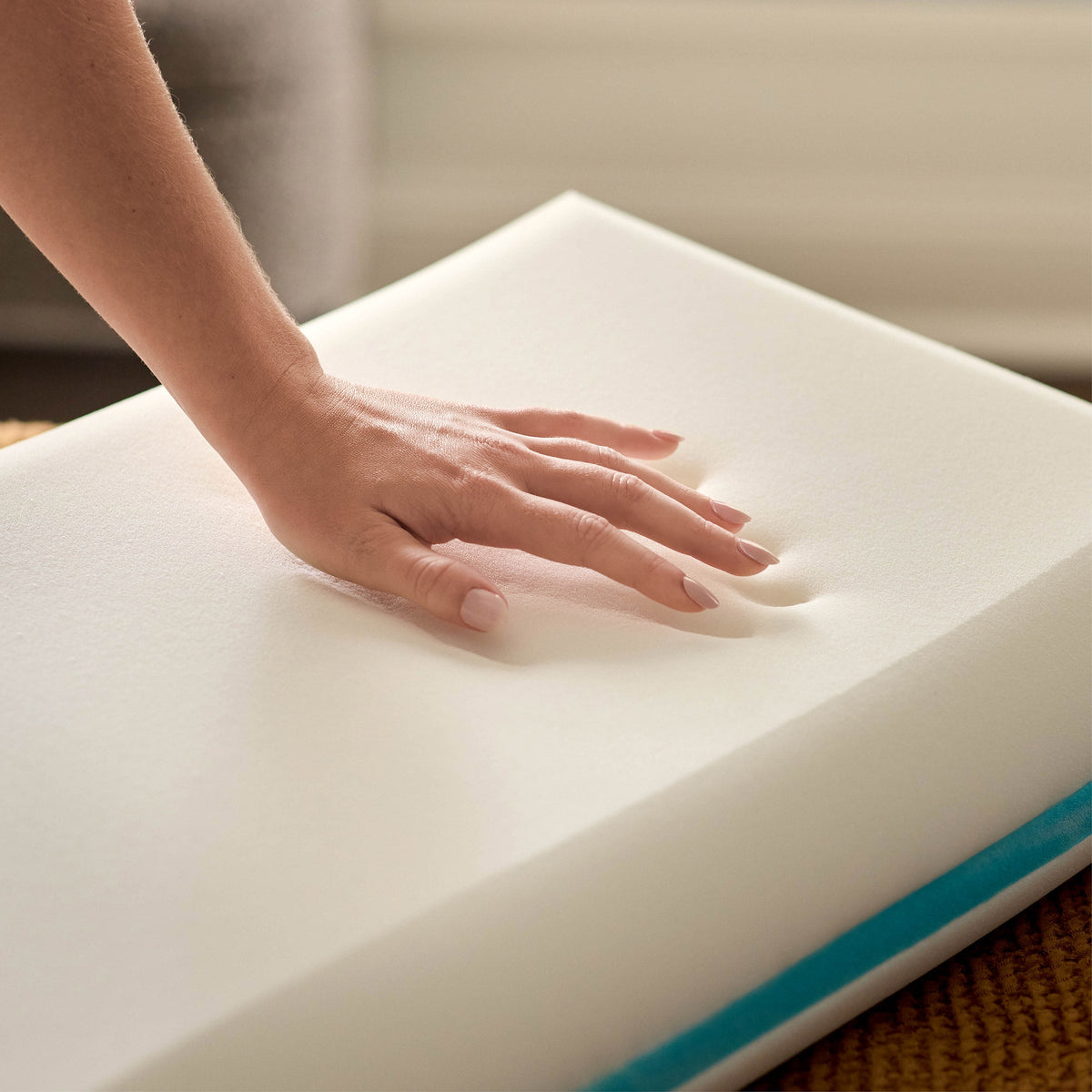 Sealy Posturepedic Core Support Memory Foam Pillow